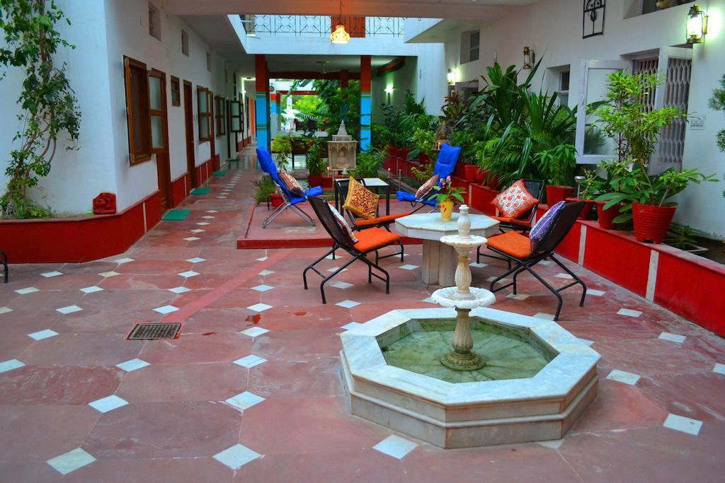 Hotel Harmony Кгаджураго Екстер'єр фото